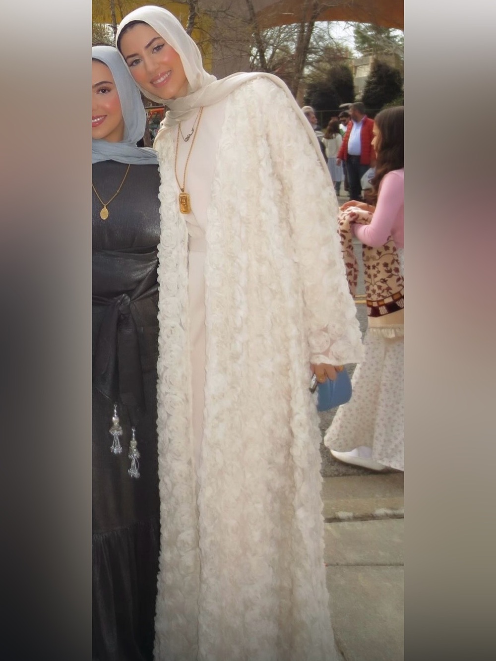 Niswa Fashion | Warda Floral Embroidered Open Abaya